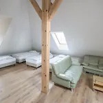 Dwor Kociolek B&B 도브치체