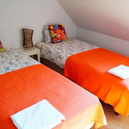 Bed & Breakfast Dwor Kociolek *
