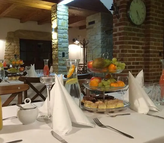 Dwor Kociolek Bed and breakfast Dobczyce